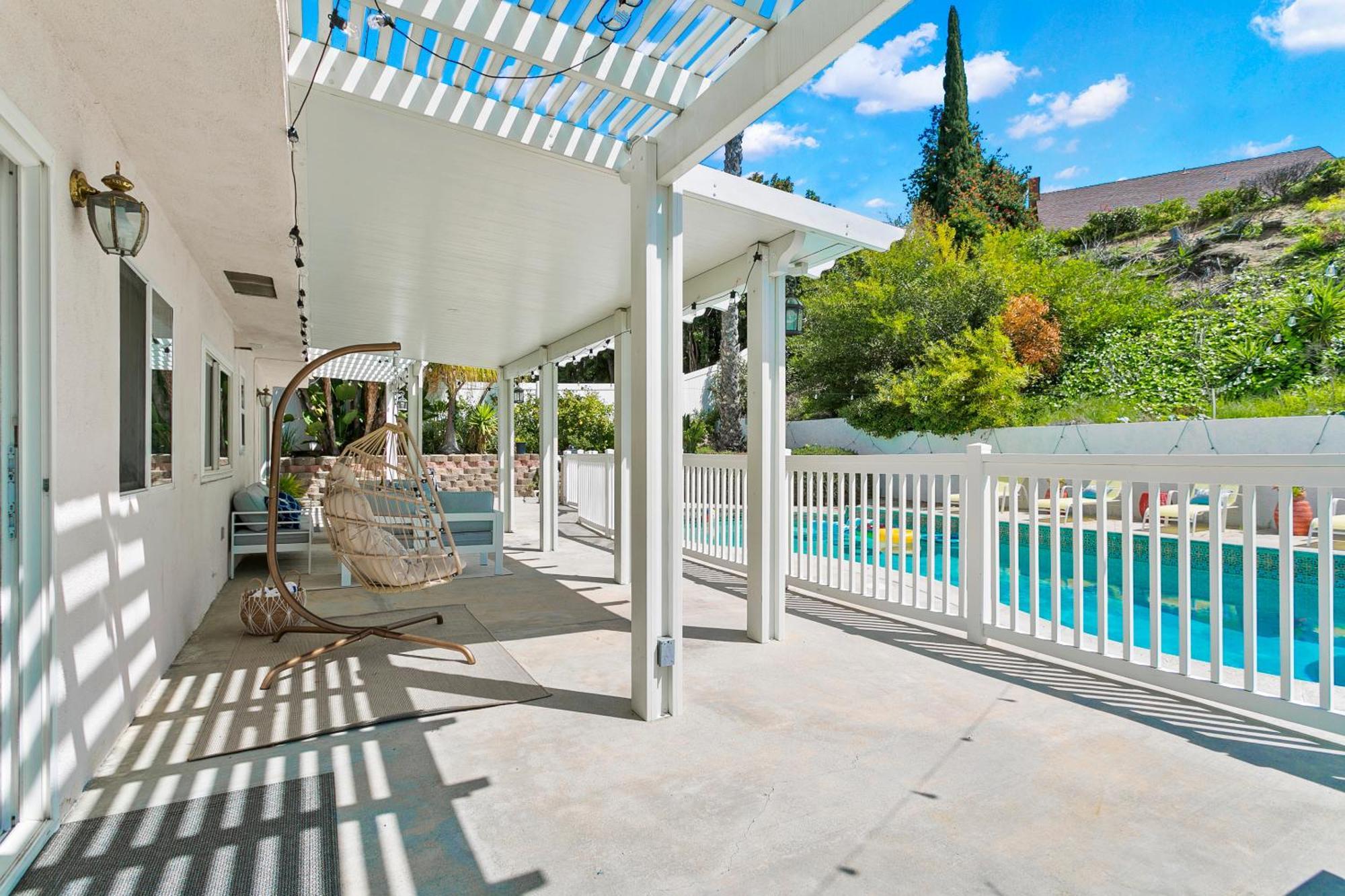 Stunning Coastal Escape With Private Pool, Spa, Arcade, Disney, Beach مِشن فيجو المظهر الخارجي الصورة